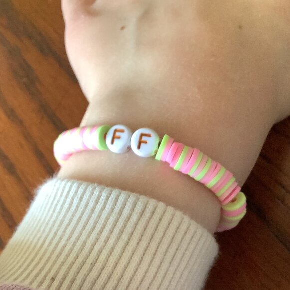 *Handmade By Callie* BFF Bracelet Set - Picture 4 of 6